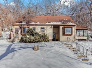 820 Point Douglas Rd S, Saint Paul, MN 55119