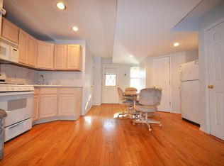 241 Huntington Ave #1, Bronx, NY 10465