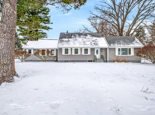 936 S Division St, Whitehall, MI 49461