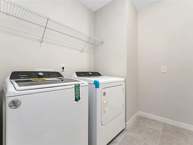 3633 Cambridge Brook Dr — Photo 22