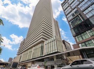 15 Lower Jarvis St #807, Toronto, ON M5E 0C4