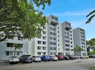 9001 SW 77th Ave APT C704, Miami, FL 33156