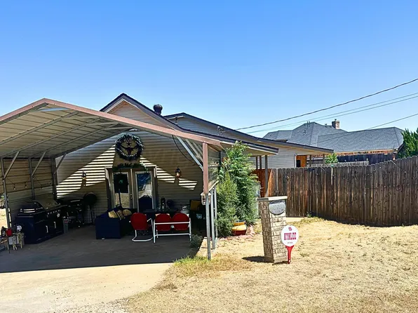 1706 Lakeview Dr, Fritch, TX 79036
