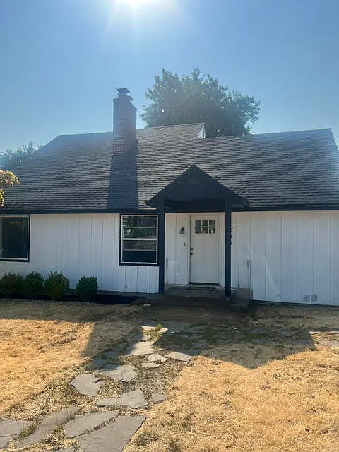 4 bed, 2928 sqft, $3,000 — Photo 4