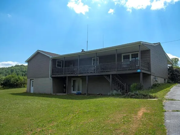 673 Mount Zion Rd, Wellsboro, PA 16901