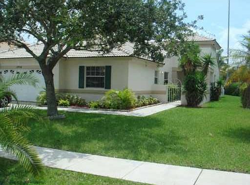 1st image of 18716 NW 1st St