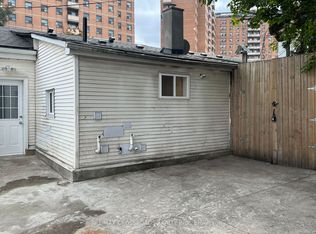 278 Shuter St #Basement, Toronto, ON M5A 1W3