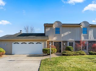 1805 Shamrock Rd, Fort Wayne, IN 46819