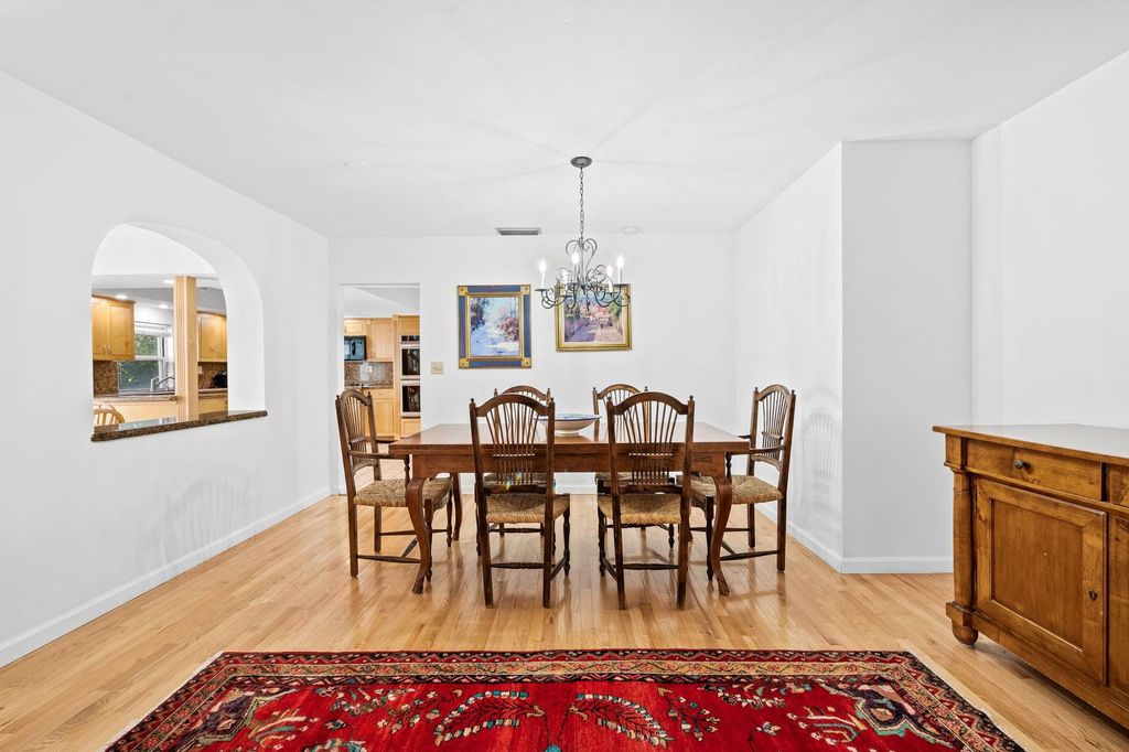 1031 NE 27th Avenue, photo 9