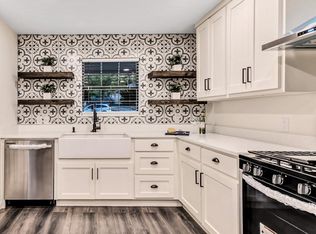 8135 Hunnicut Rd, Dallas, TX 75228