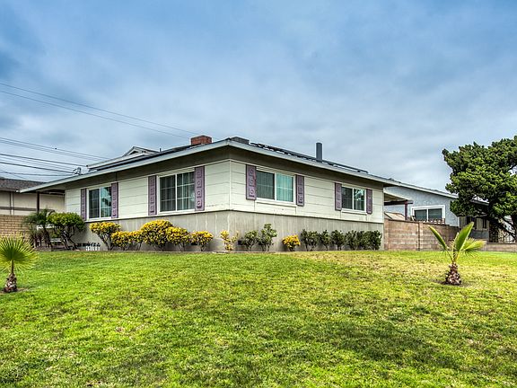 2nd image of 9605 Bel Air Ave