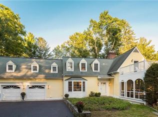 100 Silver Creek Ln #R, Norwalk, CT 06850