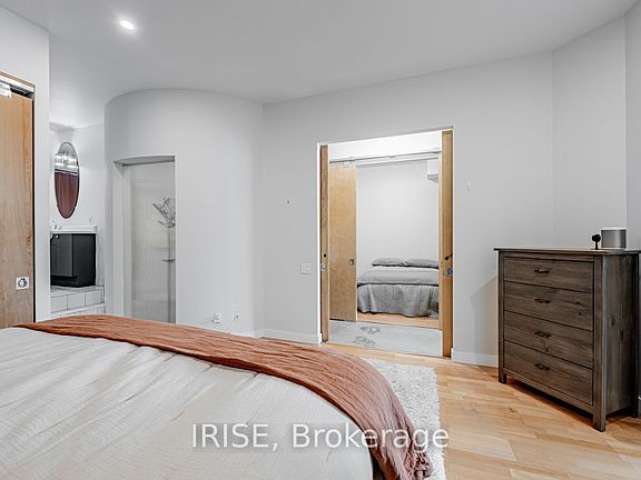 3rd image of 155 Dalhousie St #1017