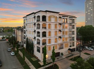 2221 Welch St APT 401, Houston, TX 77019