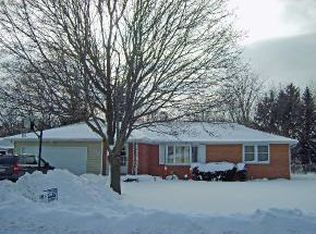 732 Simonet St, Green Bay, WI 54301