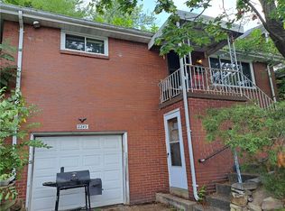 2249 Hawthorne Ave, Pittsburgh, PA