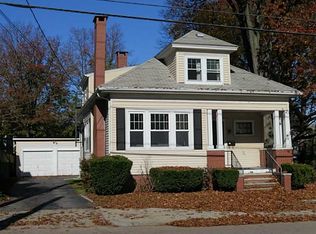 87 Pidge Ave, Pawtucket, RI 02860