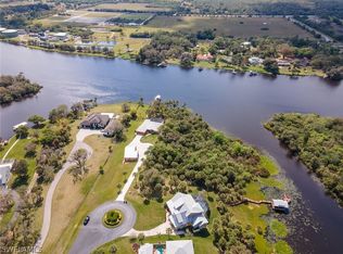 18011 Riverchase Ct, Alva, FL 33920