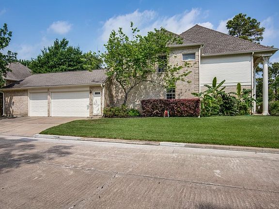 3rd image of 1414 Misty Bend Dr