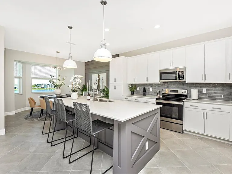 12140 Wellen Golf St #401 — Photo 2