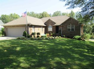 505 Beaver Creek Cv, Dyersburg, TN 38024