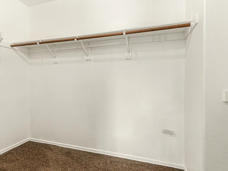 3223 E Poinsettia Dr — Photo 24