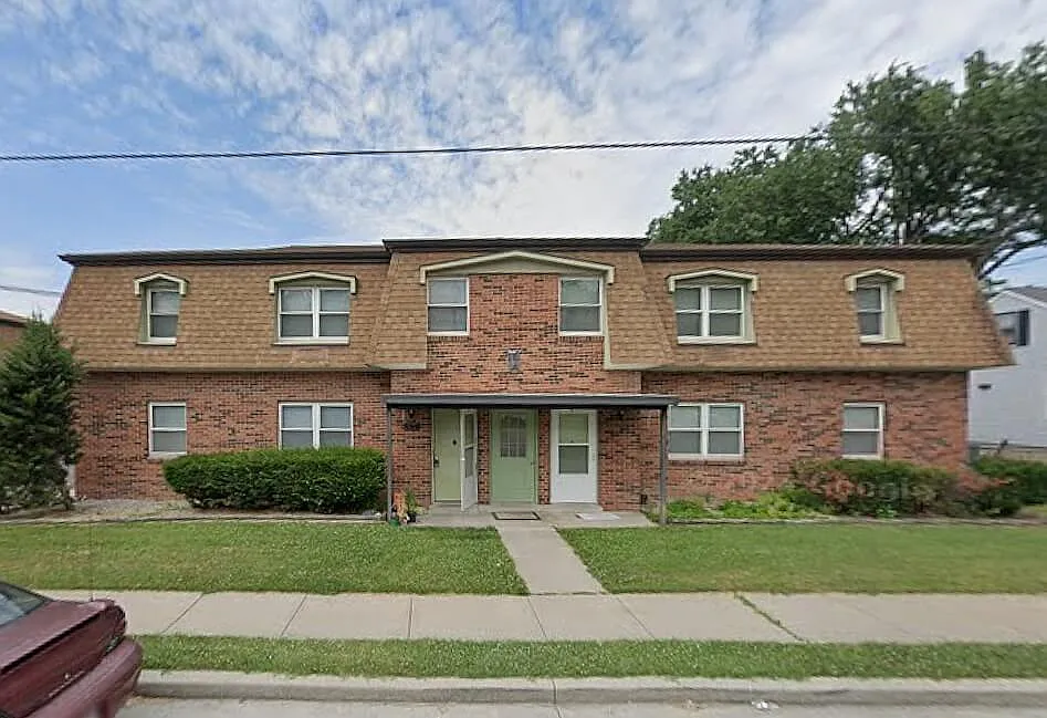Stellar Manor LLC — Photo 1