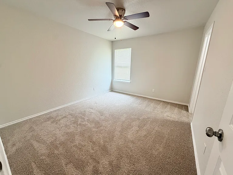 1146 Kite Cor — Photo 32