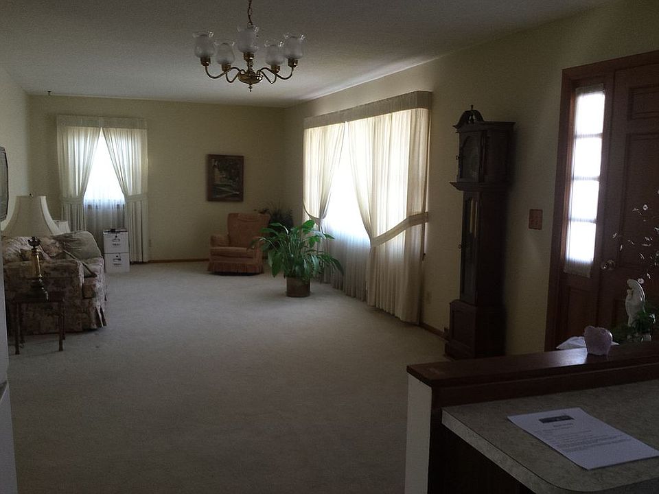 2960 Pennsylvania Ave, Dubuque, IA 52001 Zillow