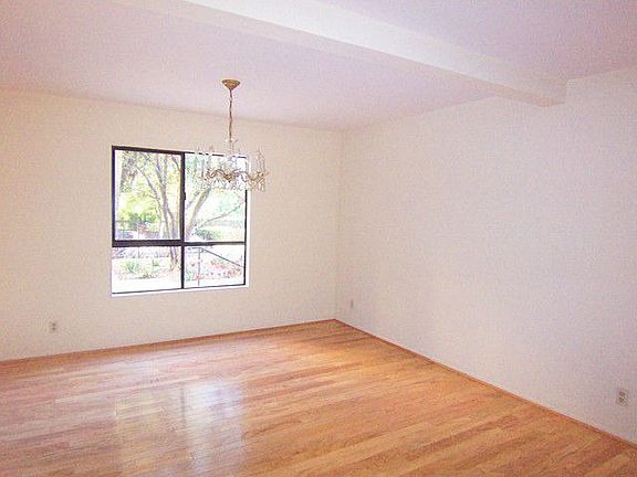 5th image of 170 N Grand Ave APT 101