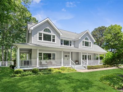 11 Stuart Court, Hampton Bays, NY, 11946