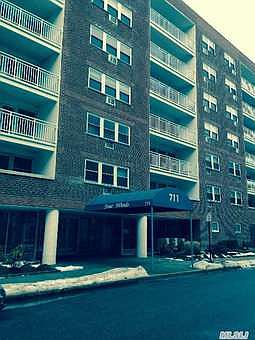 2nd image of 711 Shore Rd APT 2K