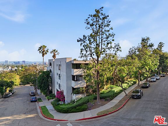 2nd image of 8400 De Longpre Ave APT 209