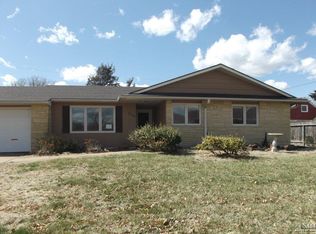 2112 Raymond Ave, Salina, KS 67401