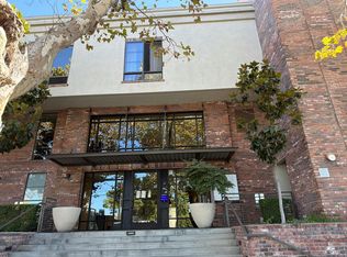 1060 S 3rd St APT 233, San Jose, CA 95112