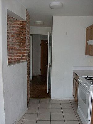 2nd image of 351 Hawthorne St #1