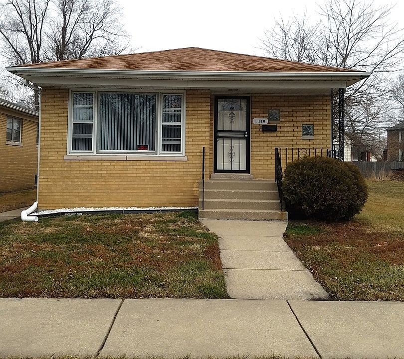 1st image of 118 156th St