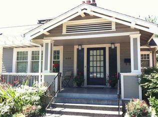 6125 Brooklyn Ave NE, Seattle, WA 98115