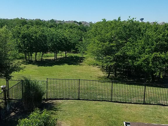 5th image of 1101 Gladewater Dr