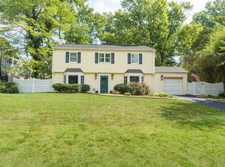 7817 Evening Ln, Alexandria, VA 22306