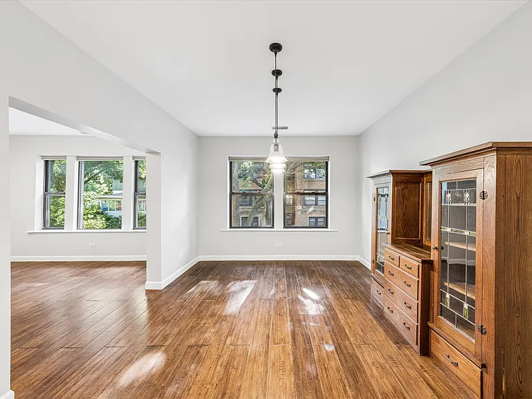 6829 N Lakewood Ave #1 — Photo 9