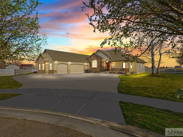 2917 Woodbridge Dr, Idaho Falls, ID 83401