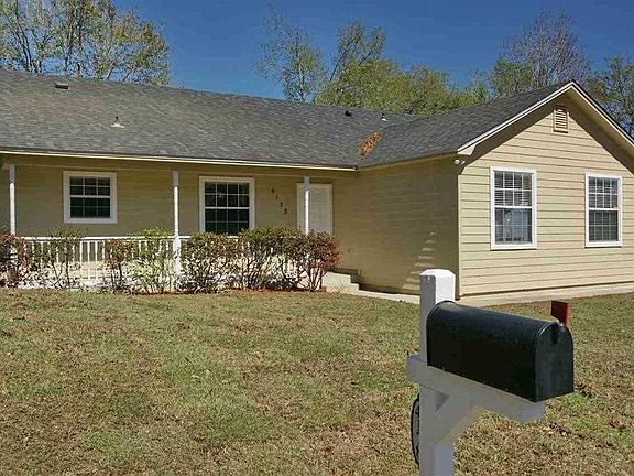 3rd image of 4178 Laurel Oak Cir