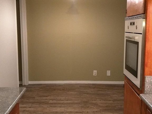 4th image of 343 N Prospero Dr APT 6