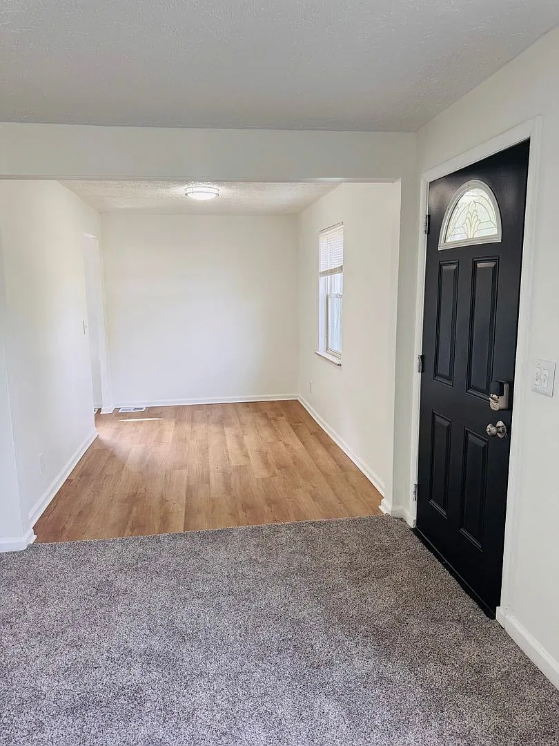 Charming 3bdrm House In Colerain Township — Photo 3