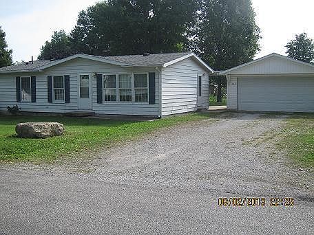 FRONT OF 1008 06TH