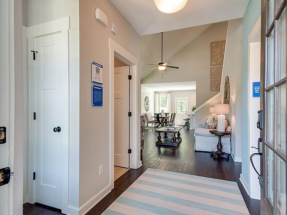 5th image of 365 Black Thorn Ln #206