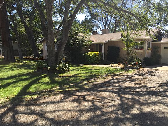 2nd image of 22057 Lassen View Ln
