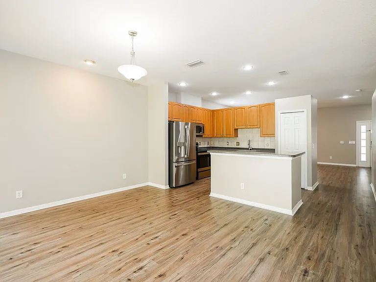 12923 Terrace Springs Dr — Photo 6
