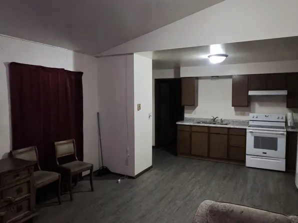 1204 Washington St #A, Manitowoc, WI 54220